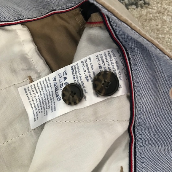 Tommy Hilfiger Side Stripe Chino NWOT - Picture 6 of 6